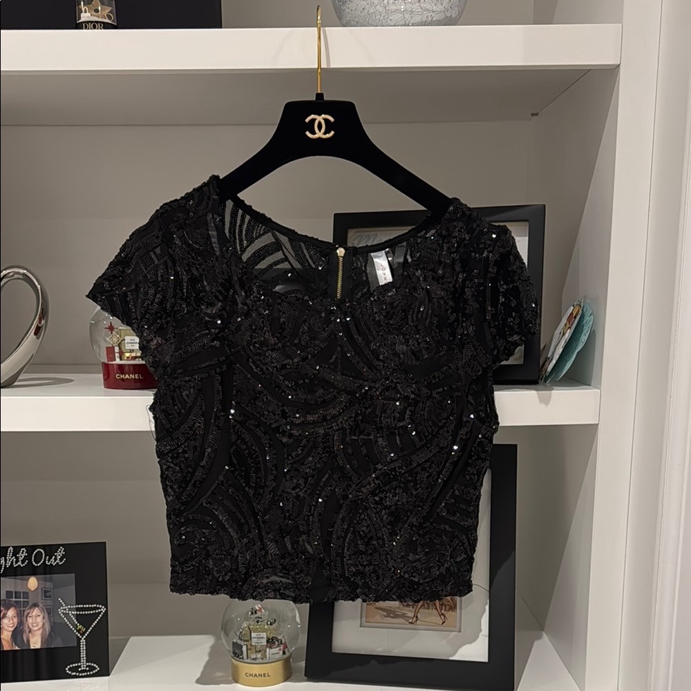 Sequin Top - Picture 1 of 3